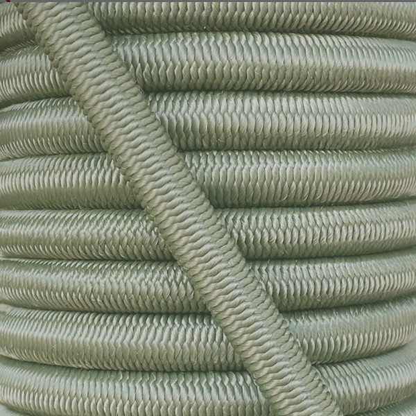 Corde élastique Sandow monobrin avec gaine polypropylène vert OTAN (kaki) à haute élasticité, facile à manipuler et pas cher.